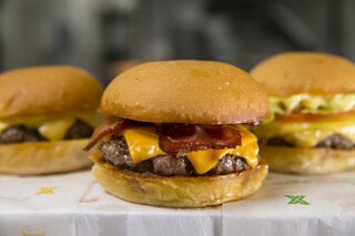 Restaurantes: Hamburgueria virtual vende lanches por apenas R$10; saiba mais!