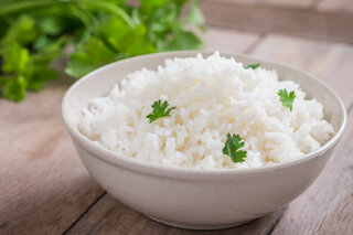 Receitas: Receita: aprenda a fazer arroz no micro-ondas