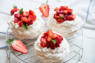 Receitas: Pavlova de Morango: aprenda a receita original russa!