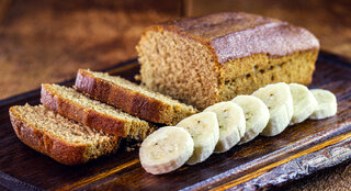 Receitas: Bolo de banana, aveia e mel é receita fit saudável e saborosa; confira!