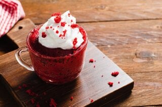 Receitas: Receita: Red Velvet de caneca é fofinho e simples de fazer; confira!