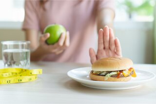 Saúde e Bem-Estar: 4 alimentos para cortar da dieta ainda hoje