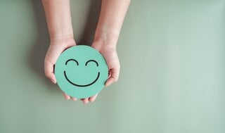 Saúde e Bem-Estar: 7 maneiras simples de aumentar a serotonina e sentir-se mais feliz