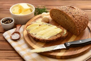 Gastronomia: Muito além da manteiga! Descubra qual é o melhor ingrediente para fazer um delicioso pão crocante