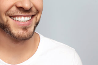 Saúde e Bem-Estar: Os 5 melhores truques para ter dentes mais brancos de forma natural