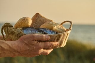 Estilo de vida: Nem na geladeira, nem dentro do saco: este é o lugar correto que o pão deve ficar para não endurecer