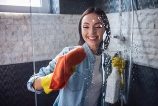 Estilo de vida: 3 dicas infalíveis para limpar o box do banheiro que você precisa conhecer