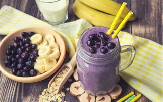 Milkshake de banana com açaí