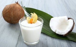 Batida de sorvete de coco