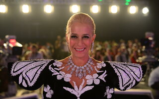 ANDRÉA BELTRÃO