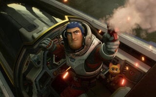 Ao Infinito e Além: Buzz e sua Jornada para ser Lightyear | Disney+