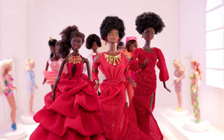 A Primeira Barbie Negra | Documentário