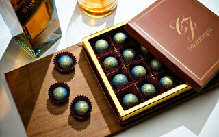 Lata Celebration Blue Label da Chocolat du Jour