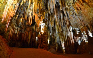 Conhecer a Caverna do Diabo em Eldorado