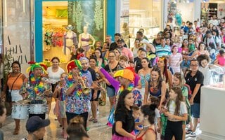 Bailinho de Carnaval no São Bernardo Plaza