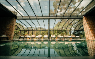 Piscina Interna e Climatizada