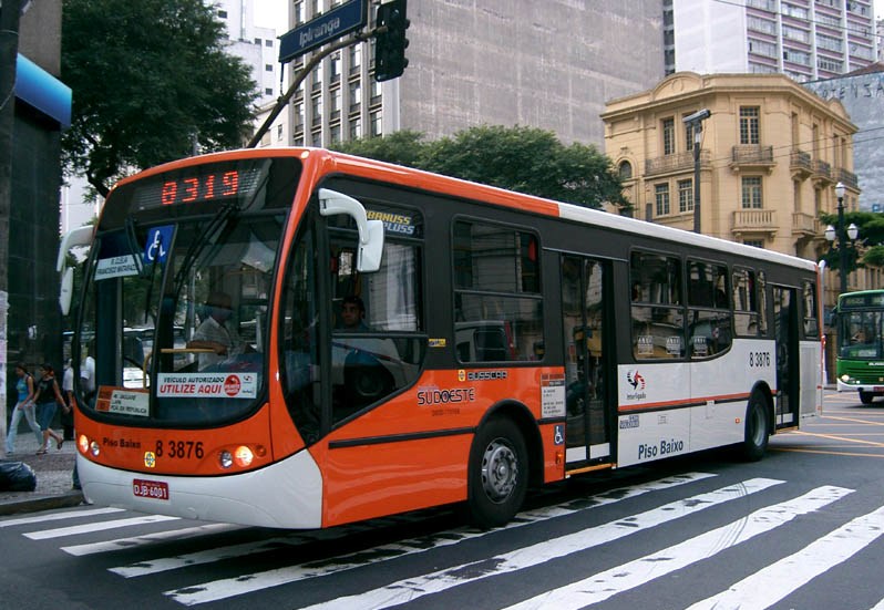 Ônibus de São Paulo terão Wi-Fi gratuito