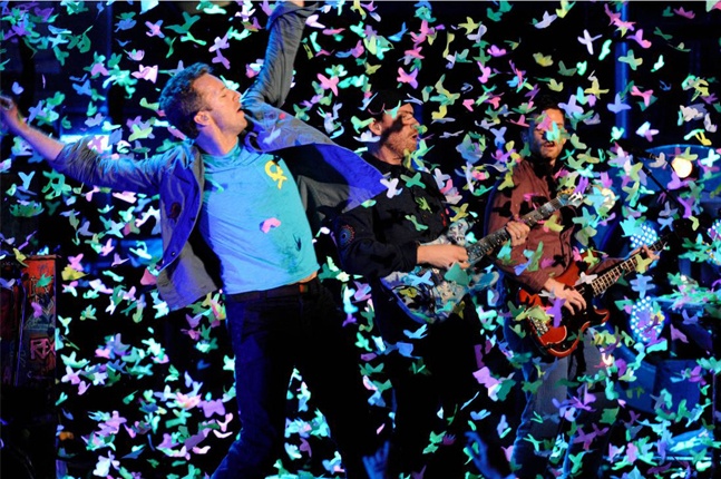 Shows: Coldplay lança a inédita "A Sky Full Of Stars"