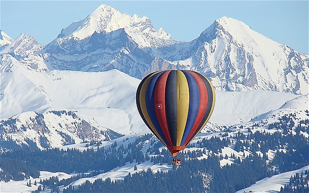 7 lugares incríveis para passear de balão ao redor do mundo