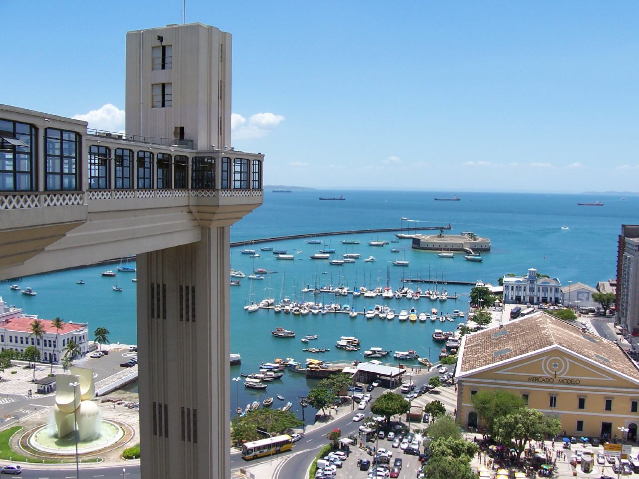 8 praias brasileiras onde faz sol o ano todo (para curtir mesmo depois do fim do verão)