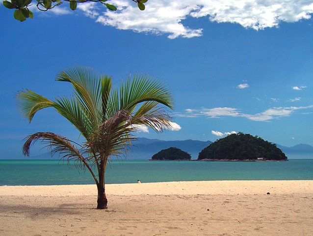 10 praias paradisíacas entre SP - Rio que você precisa conhecer