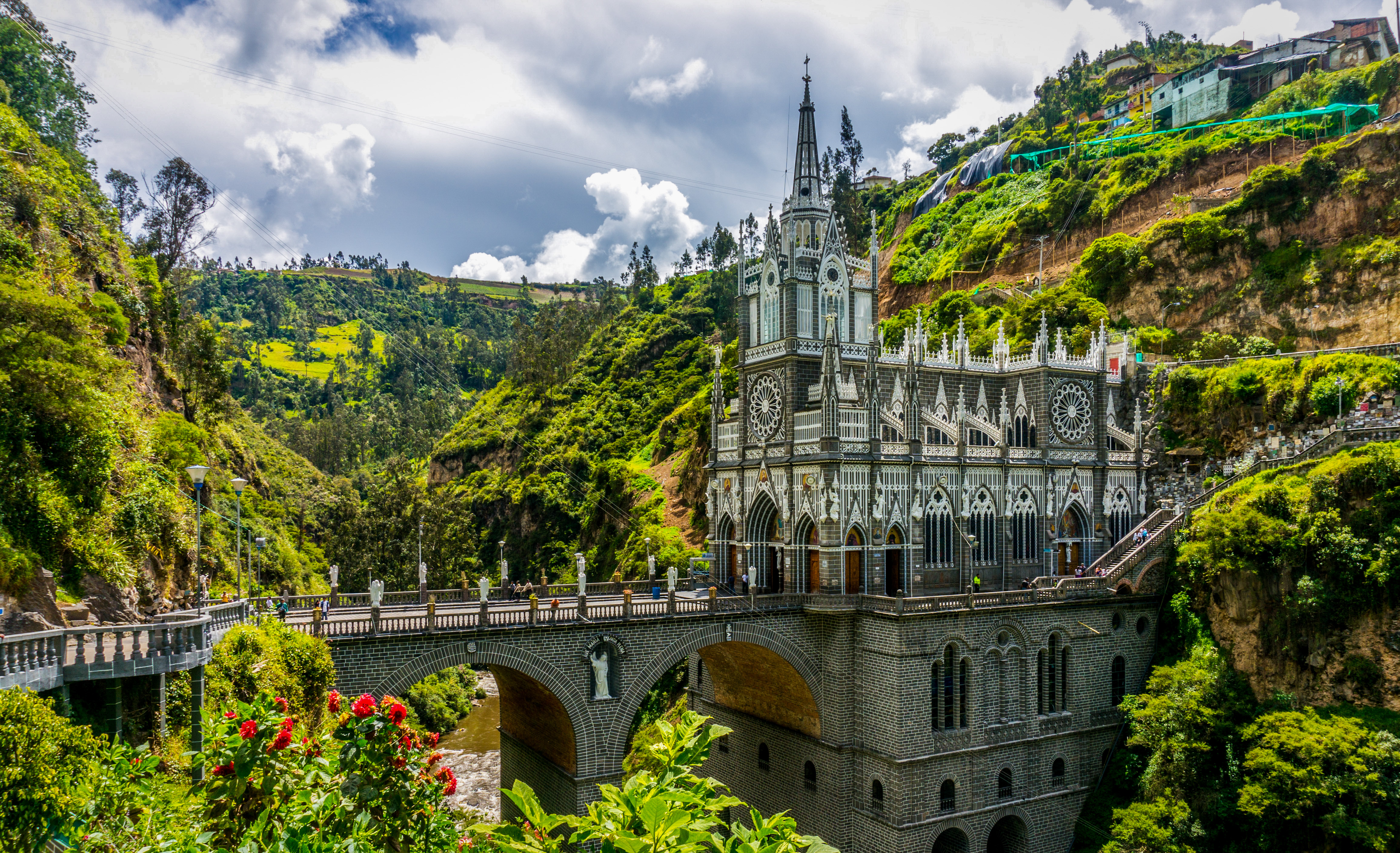 Em tempos de crise, confira 7 destinos na América do Sul para visitar gastando pouco 