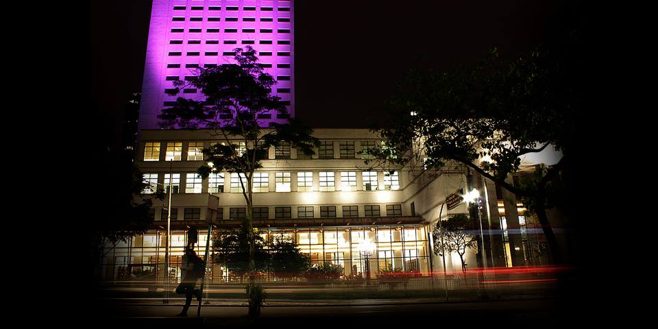 Biblioteca Mário de Andrade passa a funcionar 24h